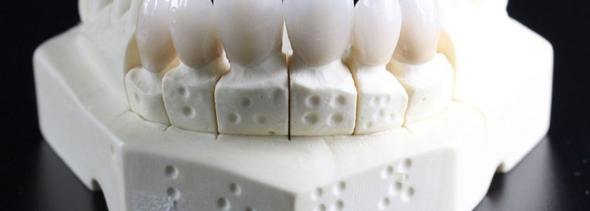 Breve historia de las prótesis dentales.